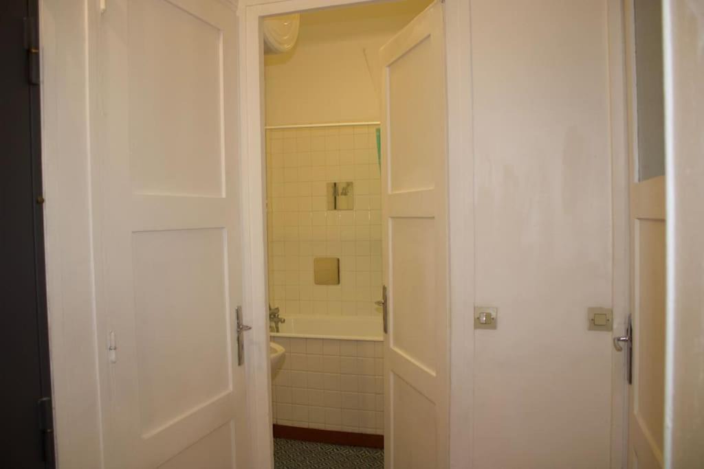 Photo of Bathroom in Viroflay