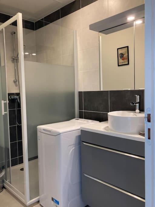 Photo of Bathroom in Saint-Malon-sur-Mel