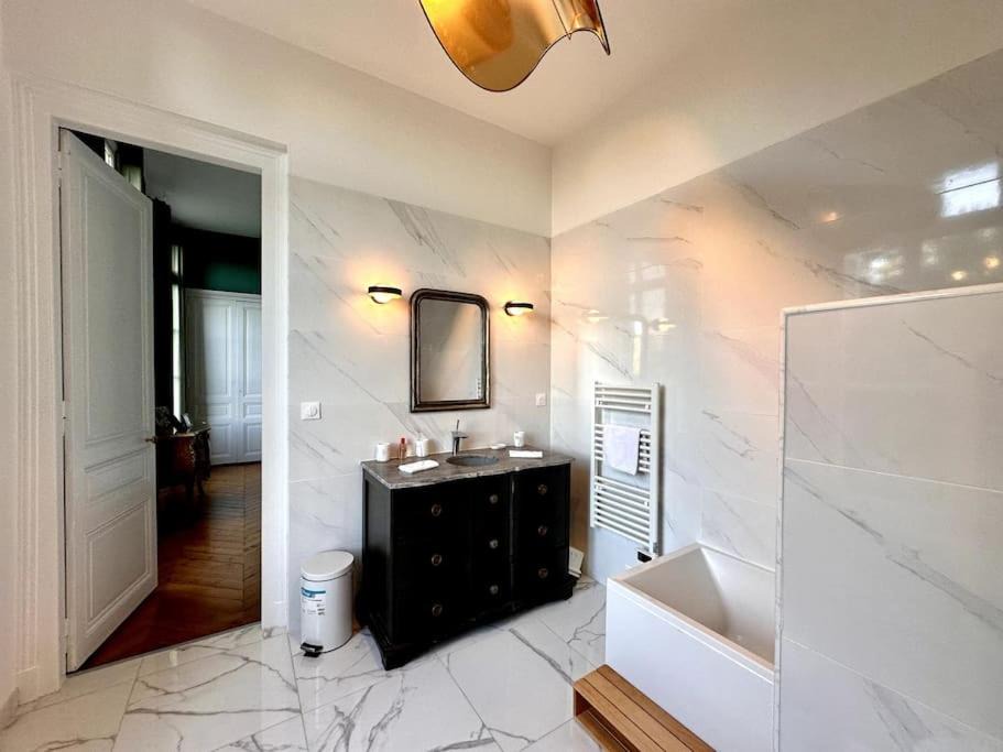 Photo of Bathroom in La Saussaye