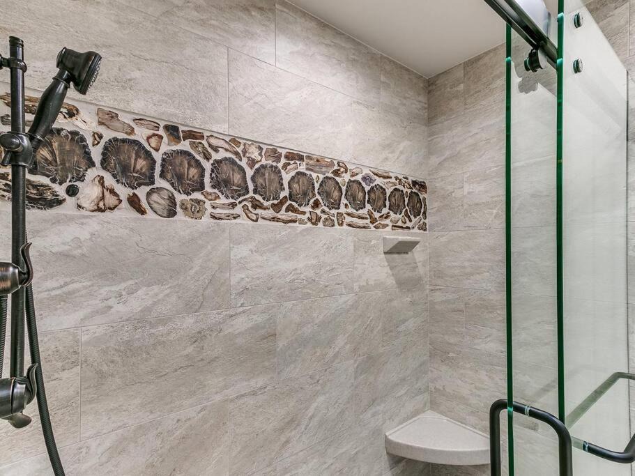 Photo of Bathroom in Skiatook
