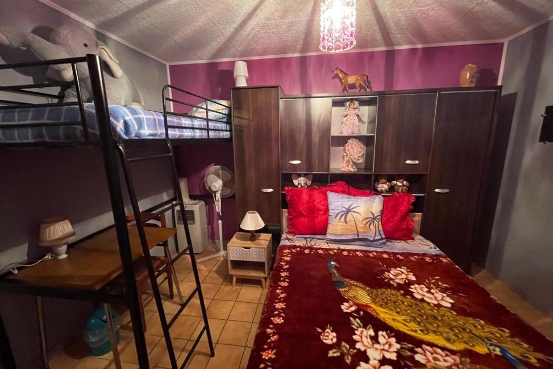 Photo of Bedroom in Pouant