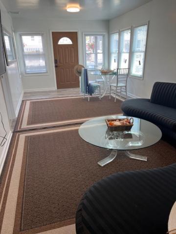 Photo of Others in Wall