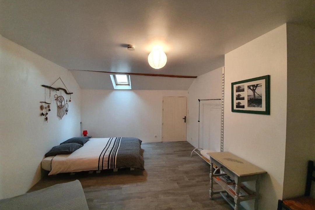 Photo of Bedroom in Donnemarie-Dontilly