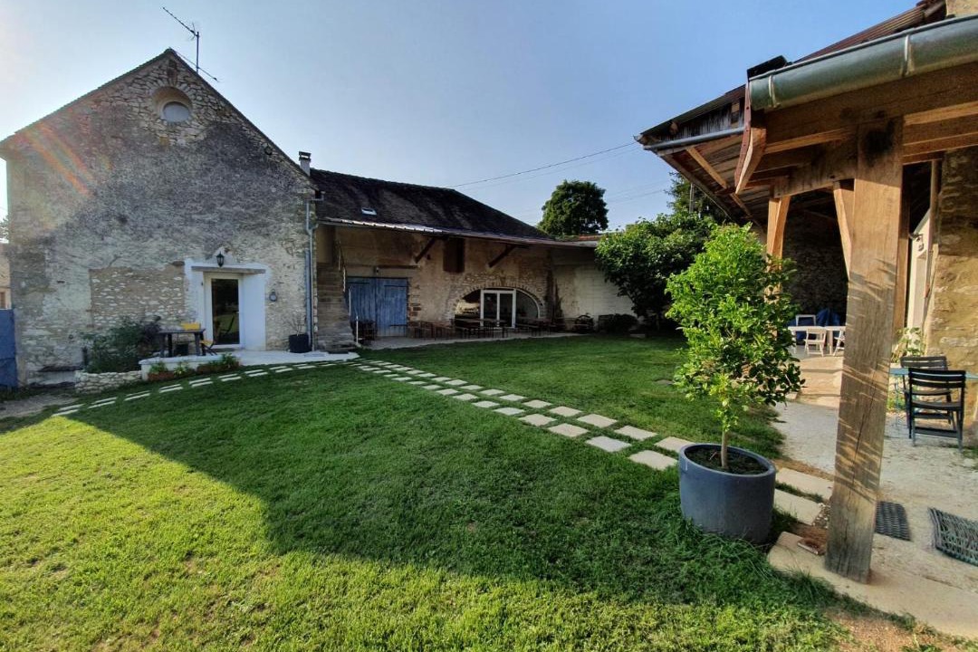 Photo of Others in Donnemarie-Dontilly