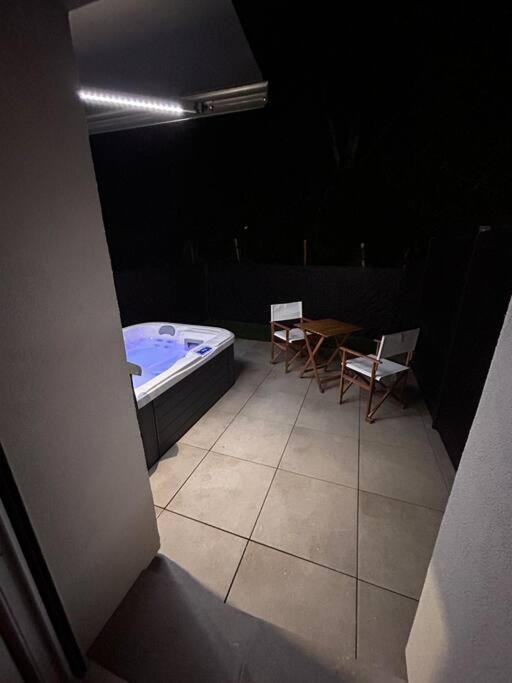 Photo of Patio Balcony in Haussonville-Blandan-Mon Desert-Saurupt