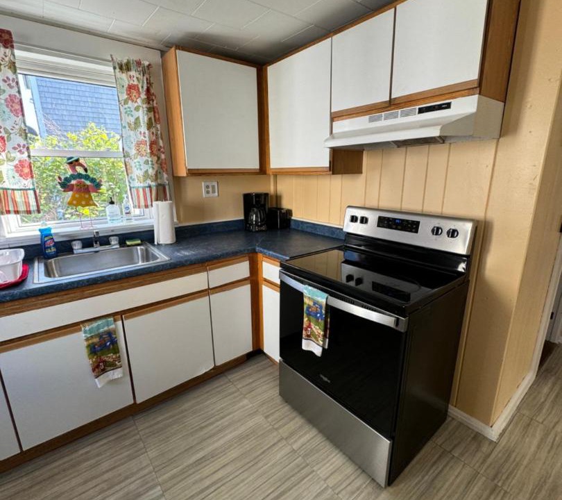 Photo of Kitchen in Hampton