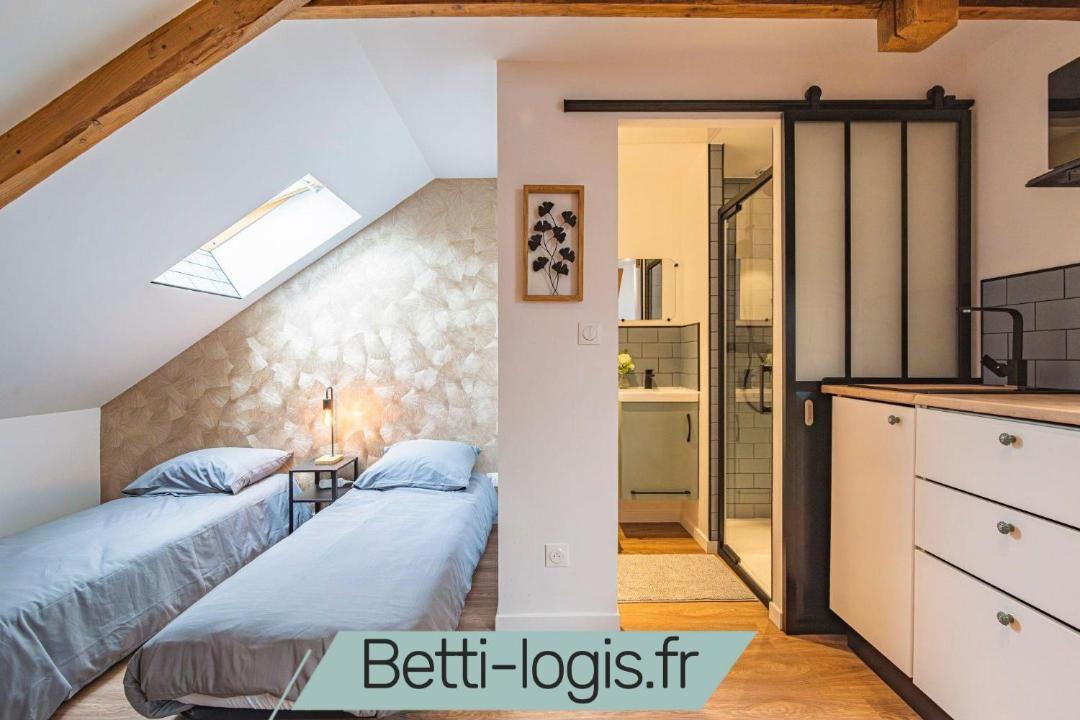 Photo of Bedroom in Isles-sur-Suippe