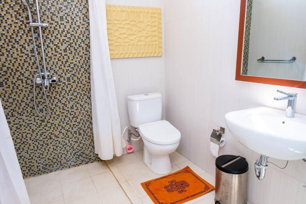 Photo of Bathroom in Ketewel