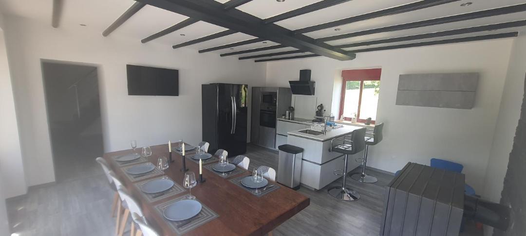 Photo of Others in Precey