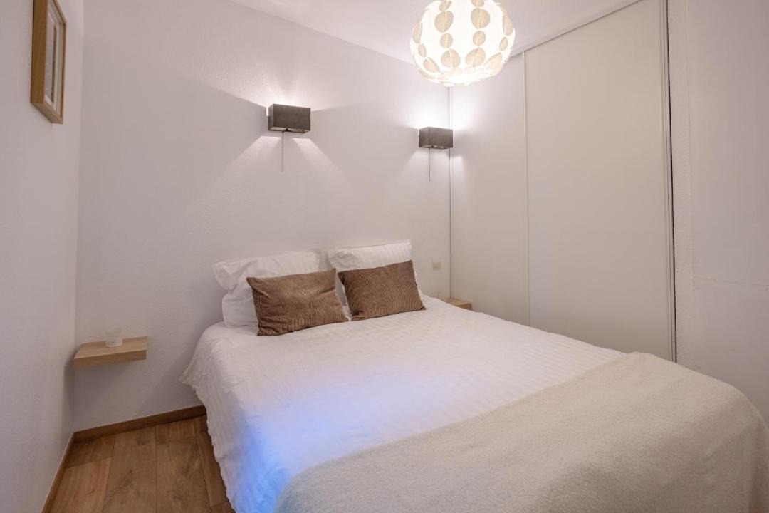 Photo of Bedroom in Eppe-Sauvage