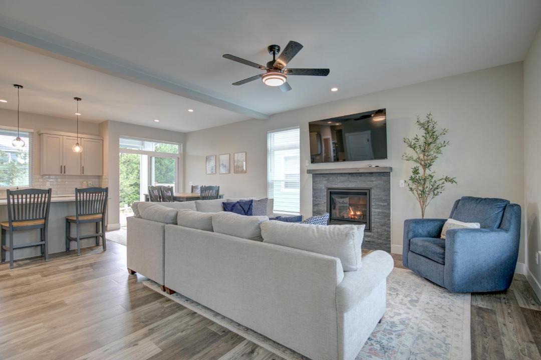 Photo of Others in Ocean Shores