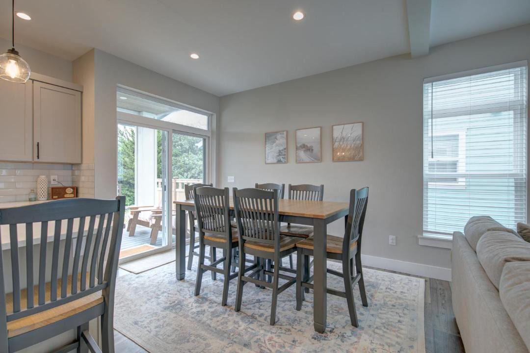 Photo of Others in Ocean Shores