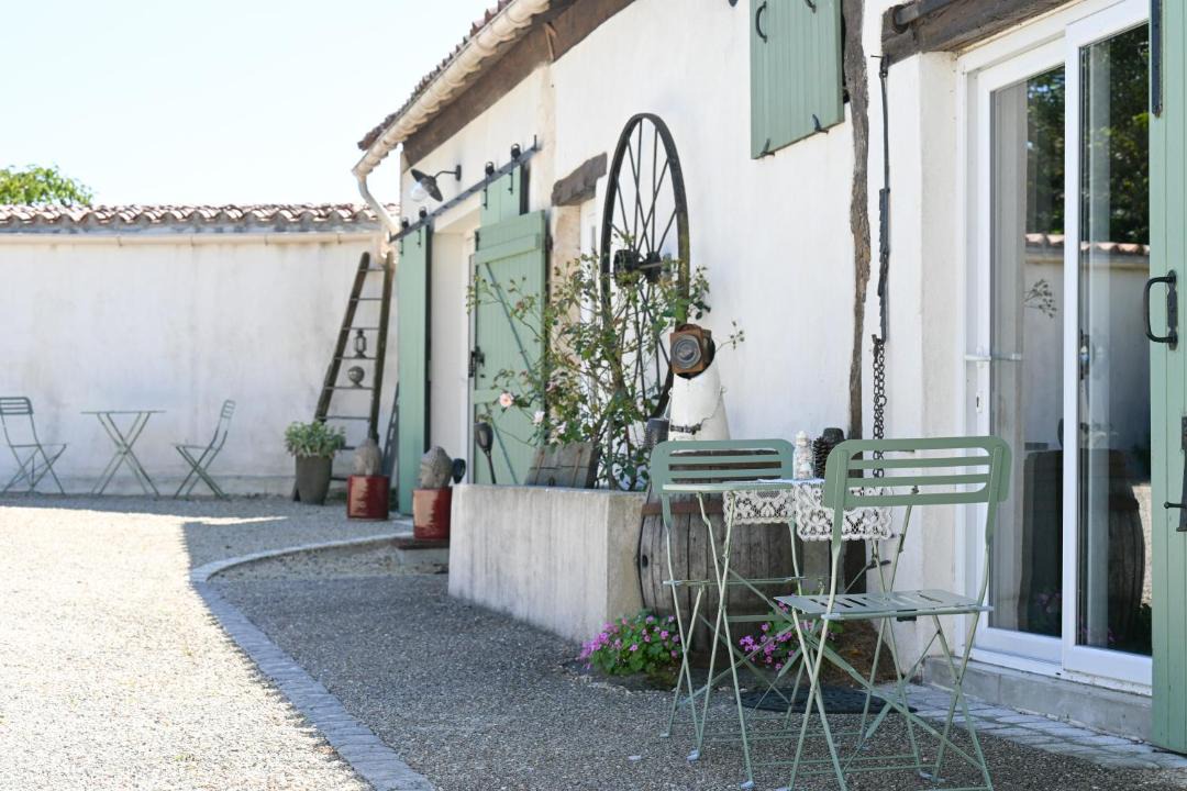 Photo of Others in Saint-Aubin-la-Plaine