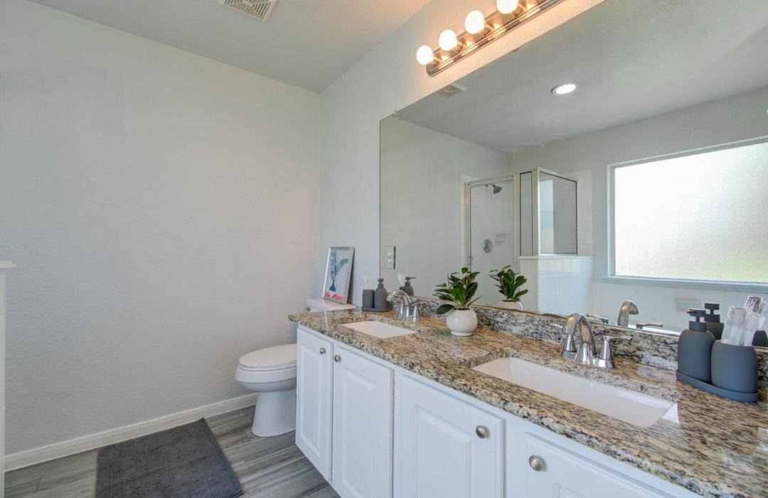 Photo of Bathroom in Klein