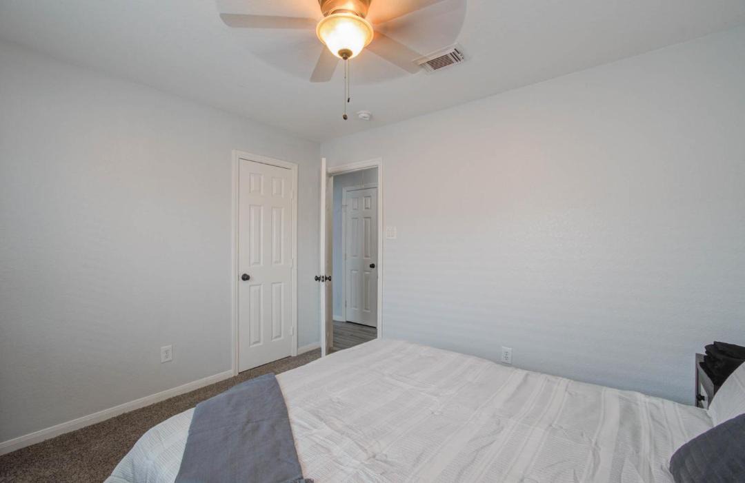 Photo of Bedroom in Klein