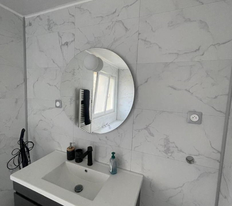 Photo of Bathroom in Le Mesnil-sur-Oger