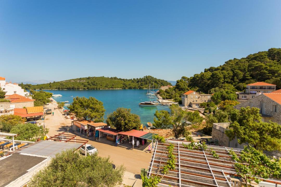 Photo of Others in Pomena