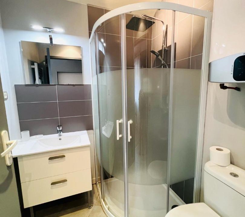 Photo of Bathroom in Fleurey-sur-Ouche