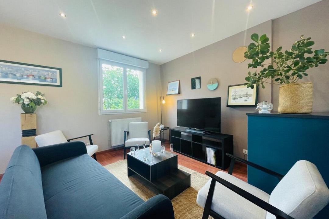 Photo of Others in Les Hauts de Saint-Aubin