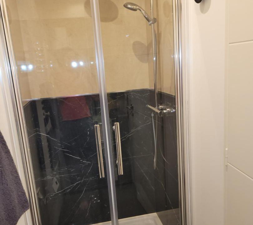 Photo of Bathroom in Bagneux