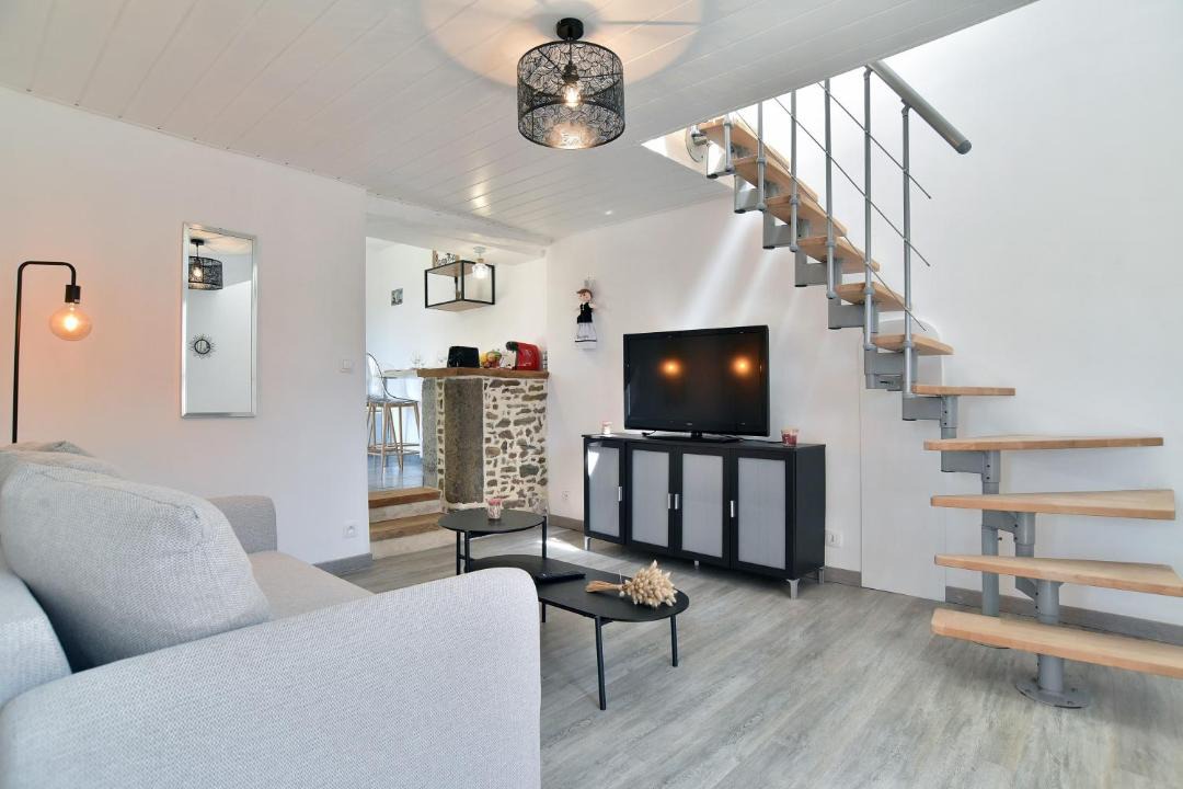 Photo of Livingroom in Baguer-Morvan