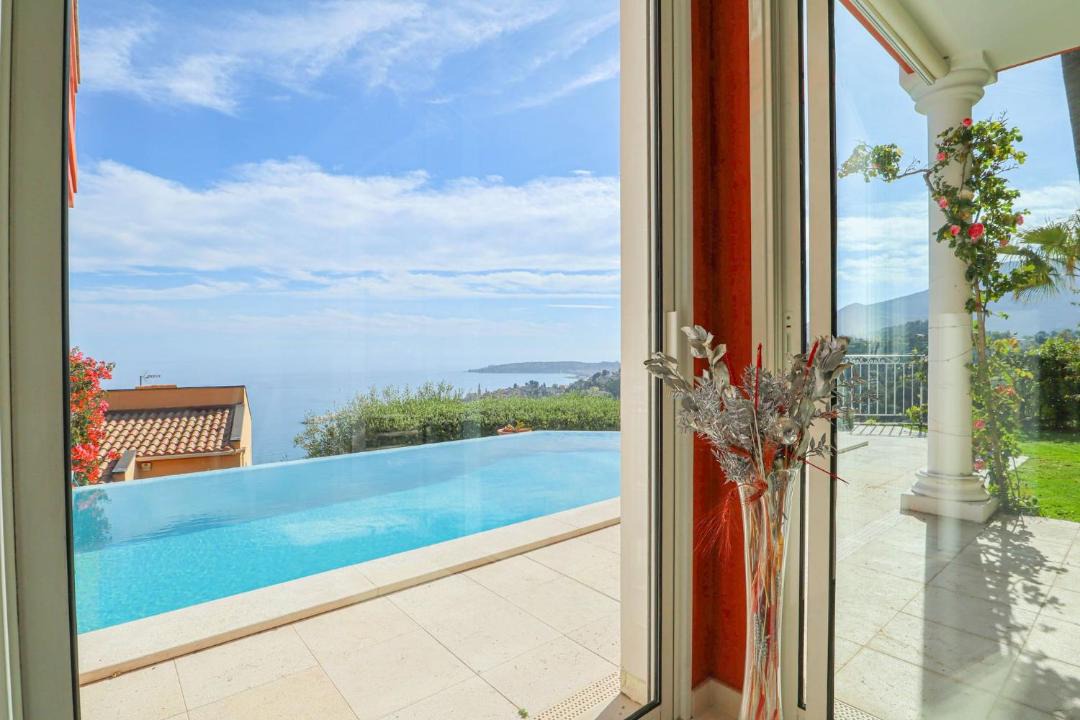 Photo of Others in Menton