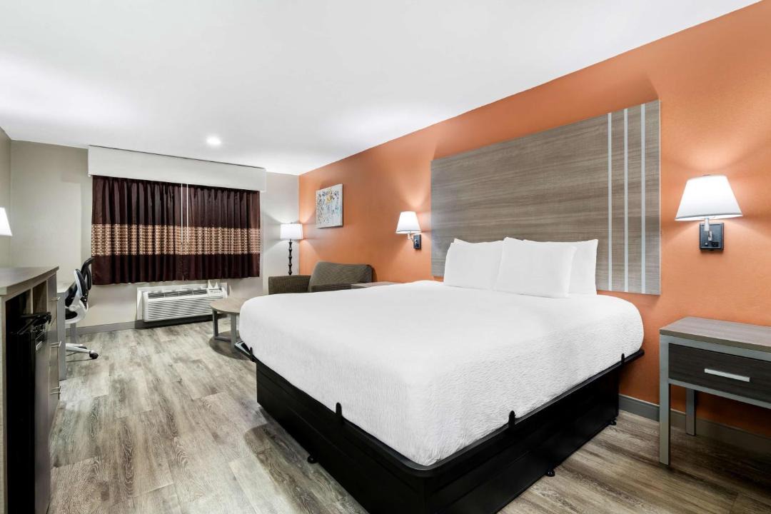 Photo of Bedroom in Yazoo City