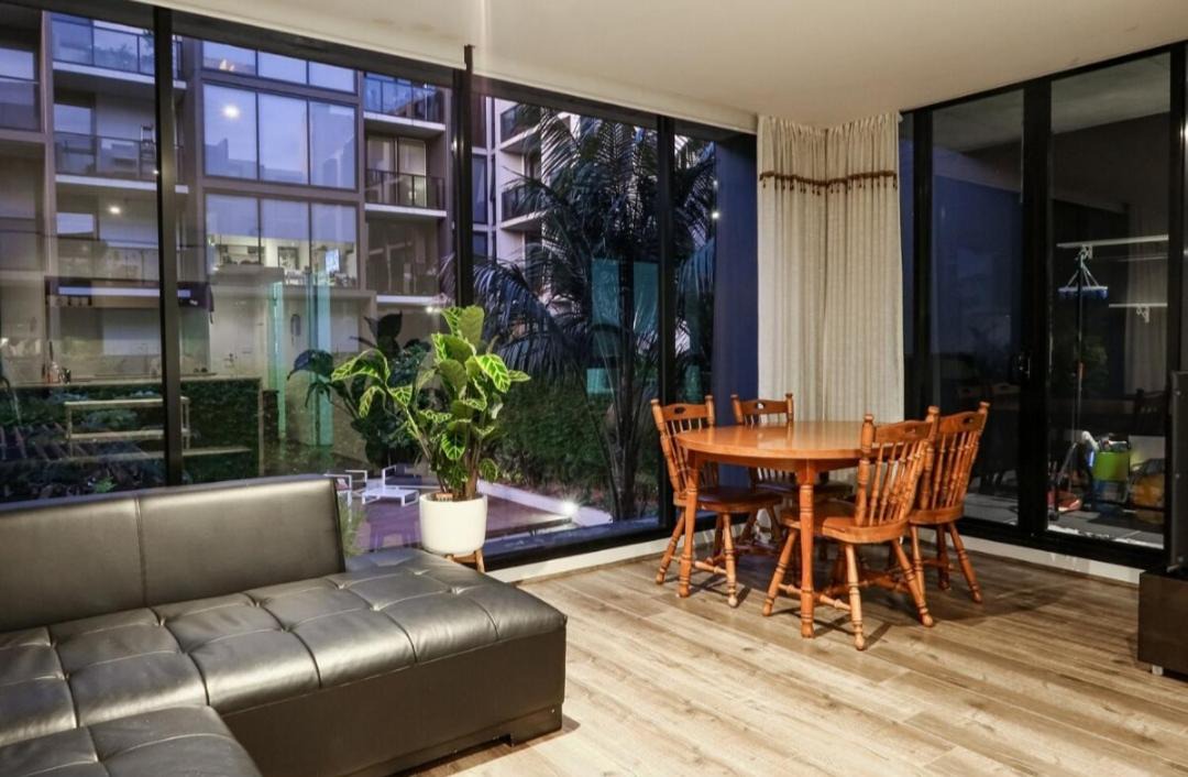 Photo of Others in Hawthorn