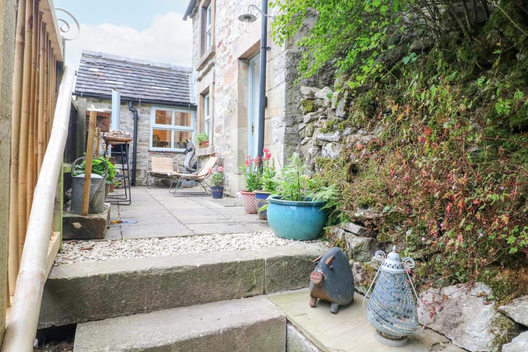 Photo of Others in Alstonfield