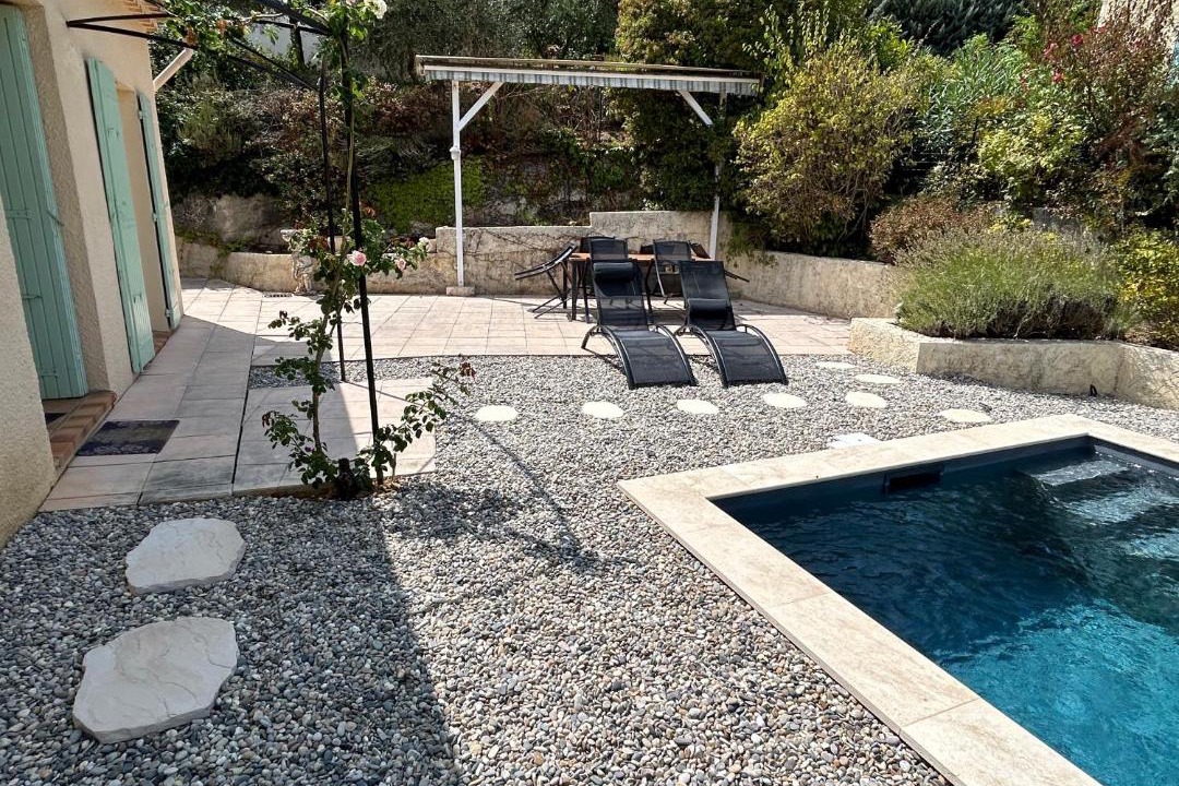 Photo of Others in Vaison-la-Romaine