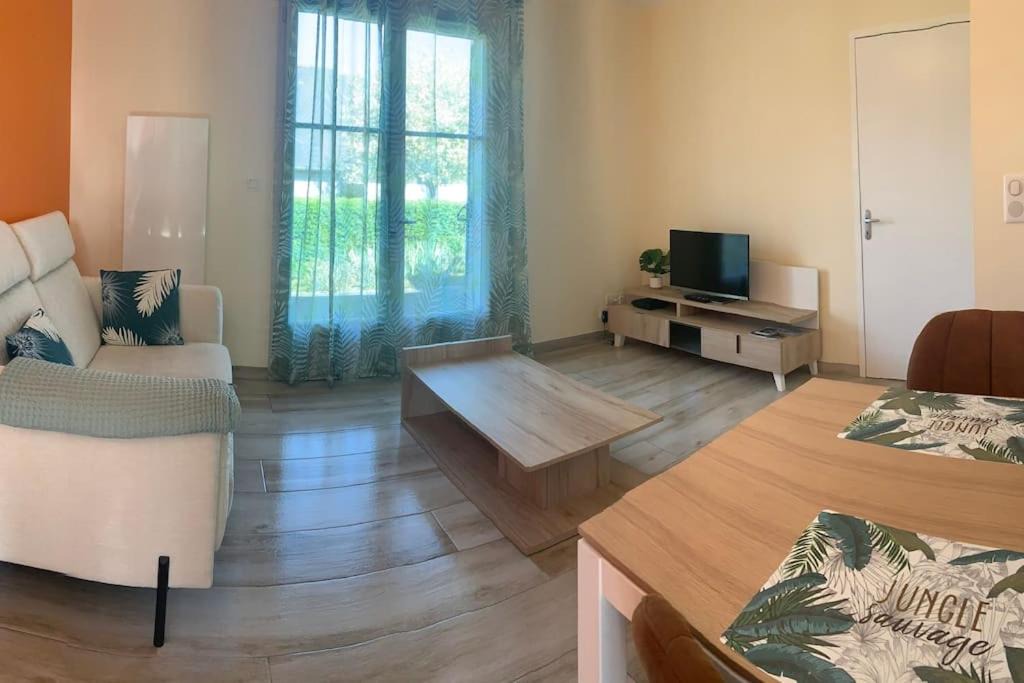 Photo of Others in Plestan