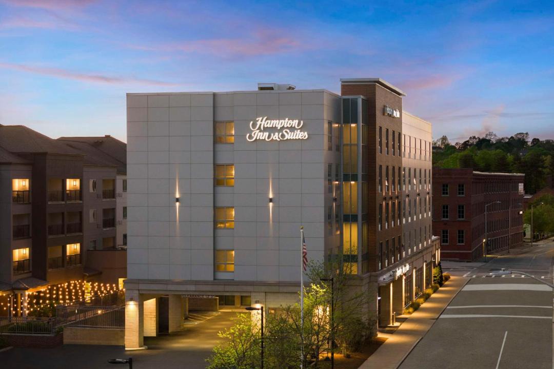 Photo of Buildings in Worcester