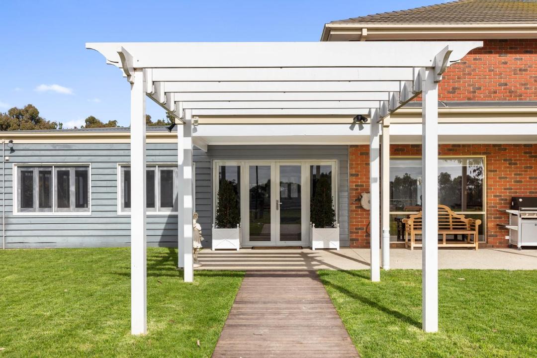 Photo of Others in Leopold