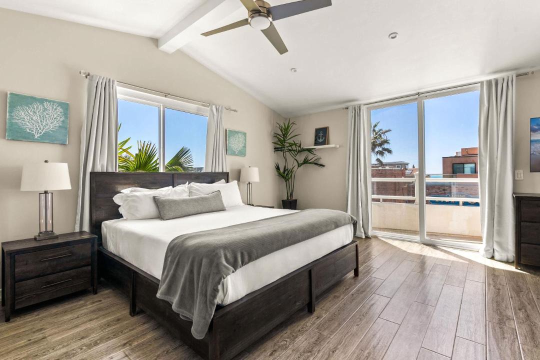 Photo of Bedroom in Mission Beach