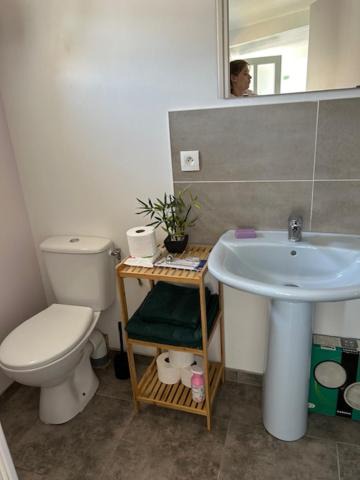 Photo of Bathroom in Neuville-Saint-Remy