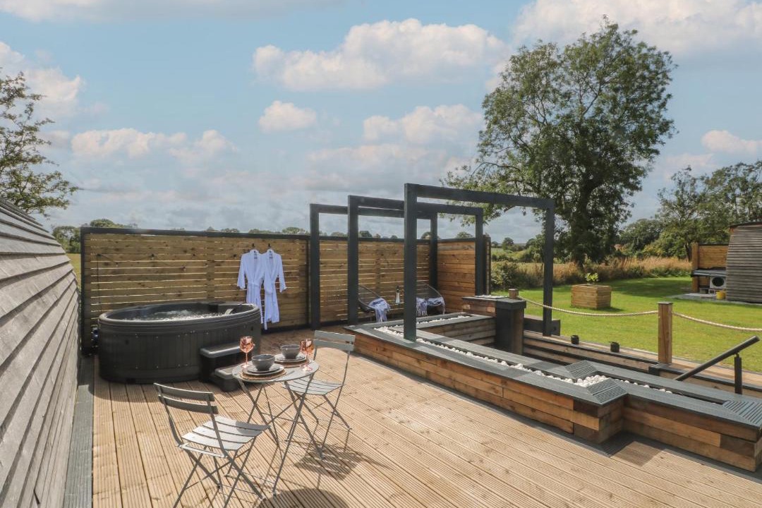 Photo of Others in Wollerton