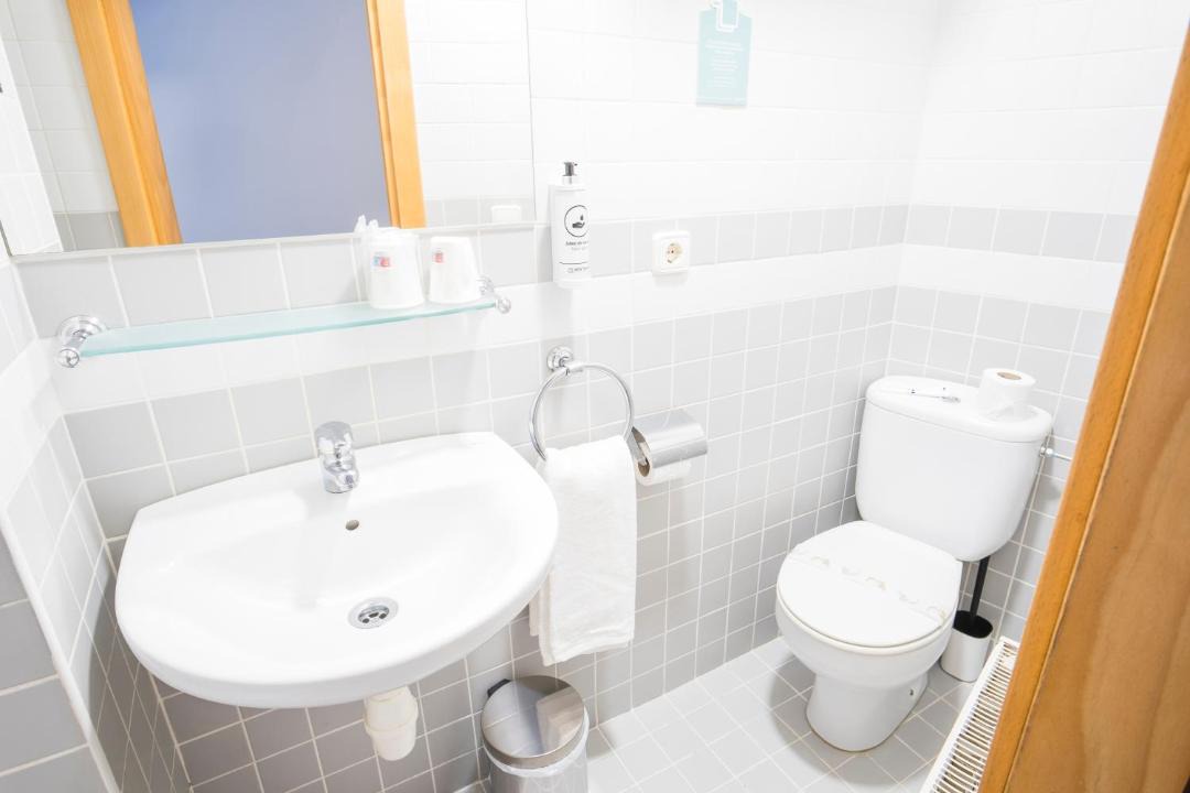 Photo of Bathroom in Egues