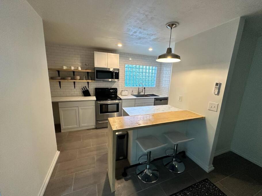 Photo of Kitchen in East Central