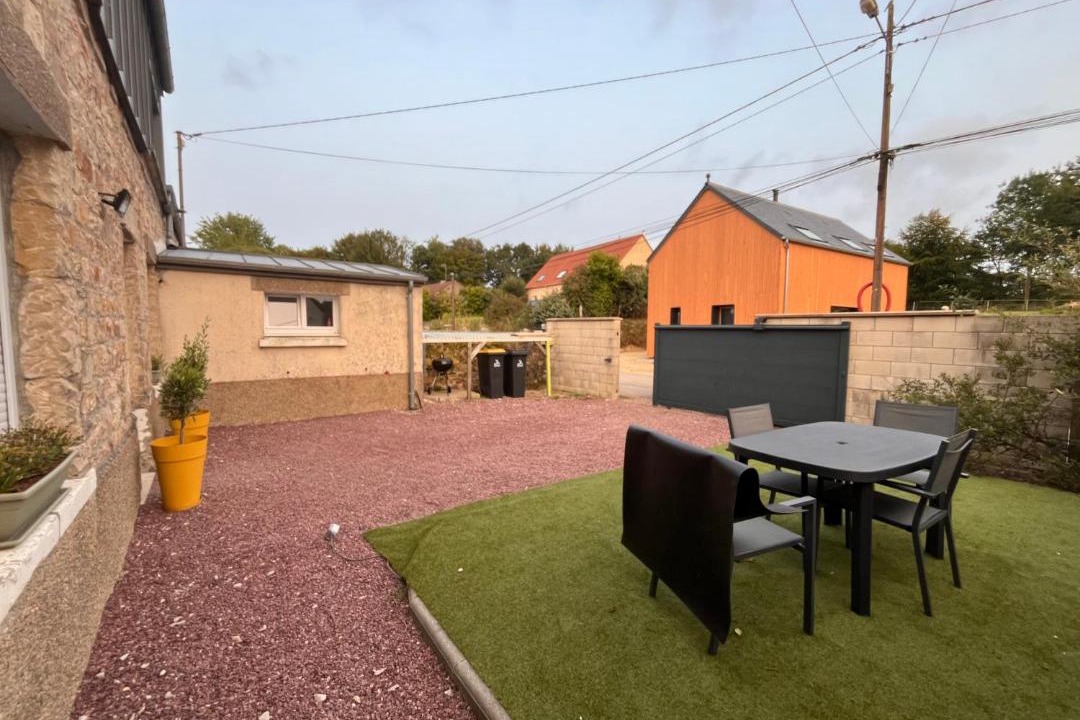 Photo of Others in Quettetot