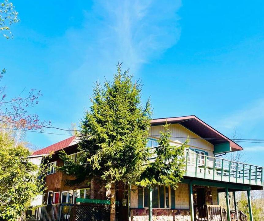 Photo of Others in Highmount