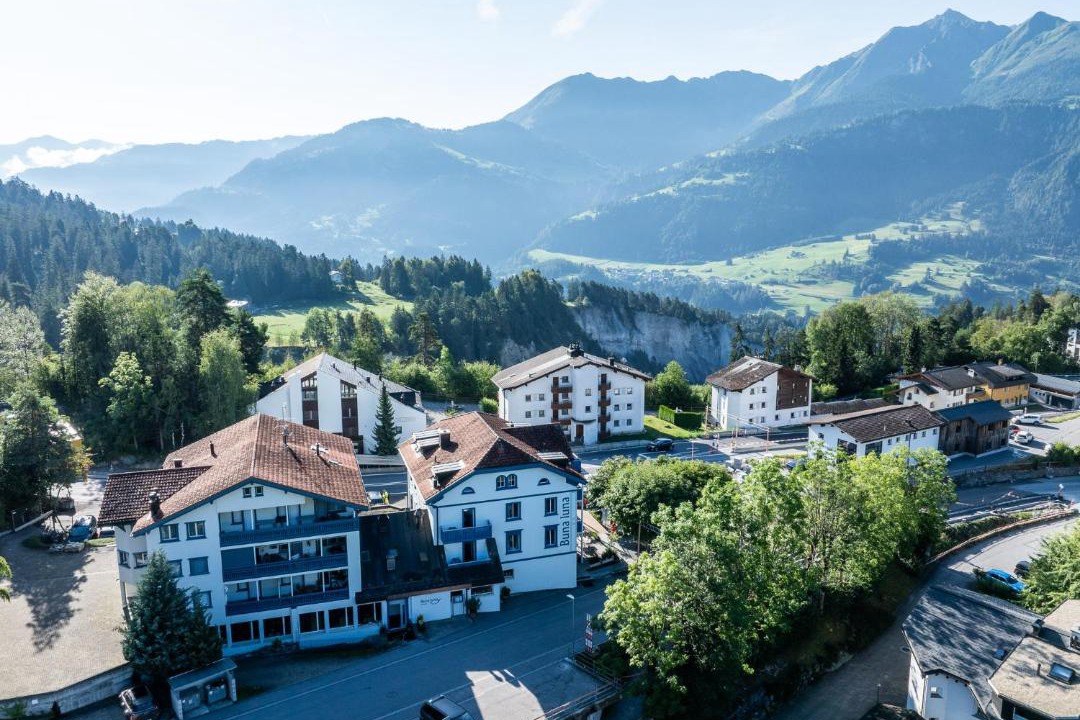 Photo of Others in Laax