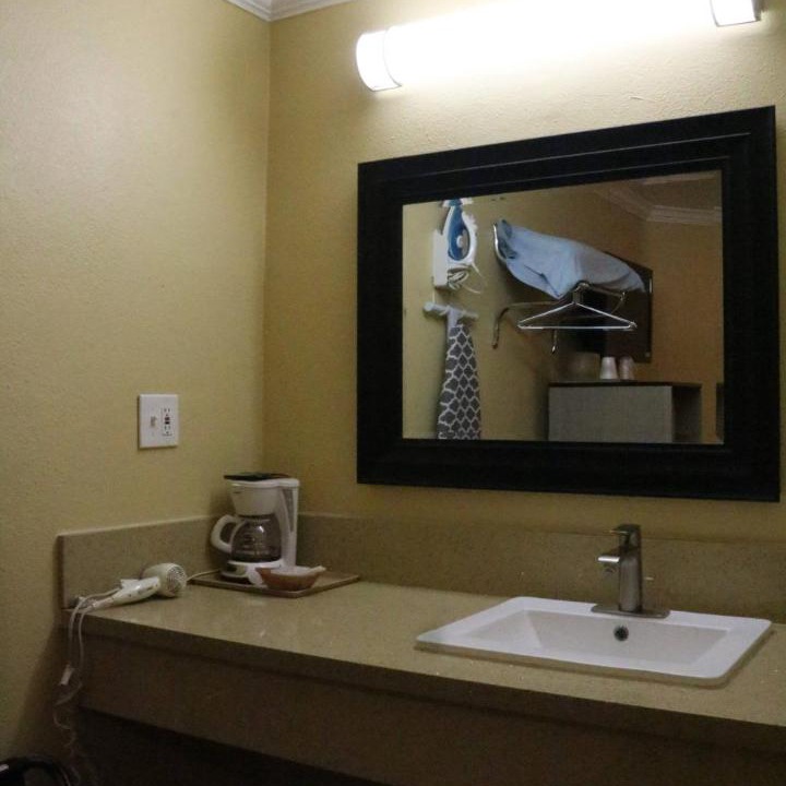Photo of Bathroom in Lone Pine