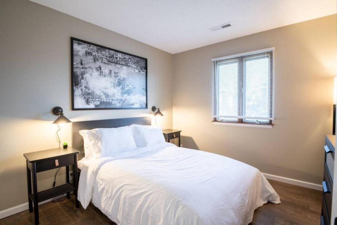 Photo of Bedroom in Sunnyland