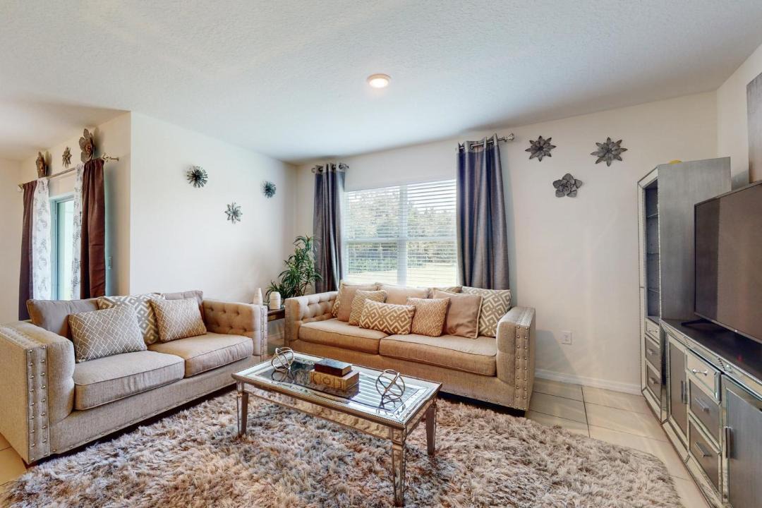 Photo of Others in Meadow Woods