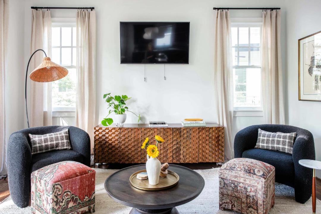 Photo of Livingroom in Inman Park