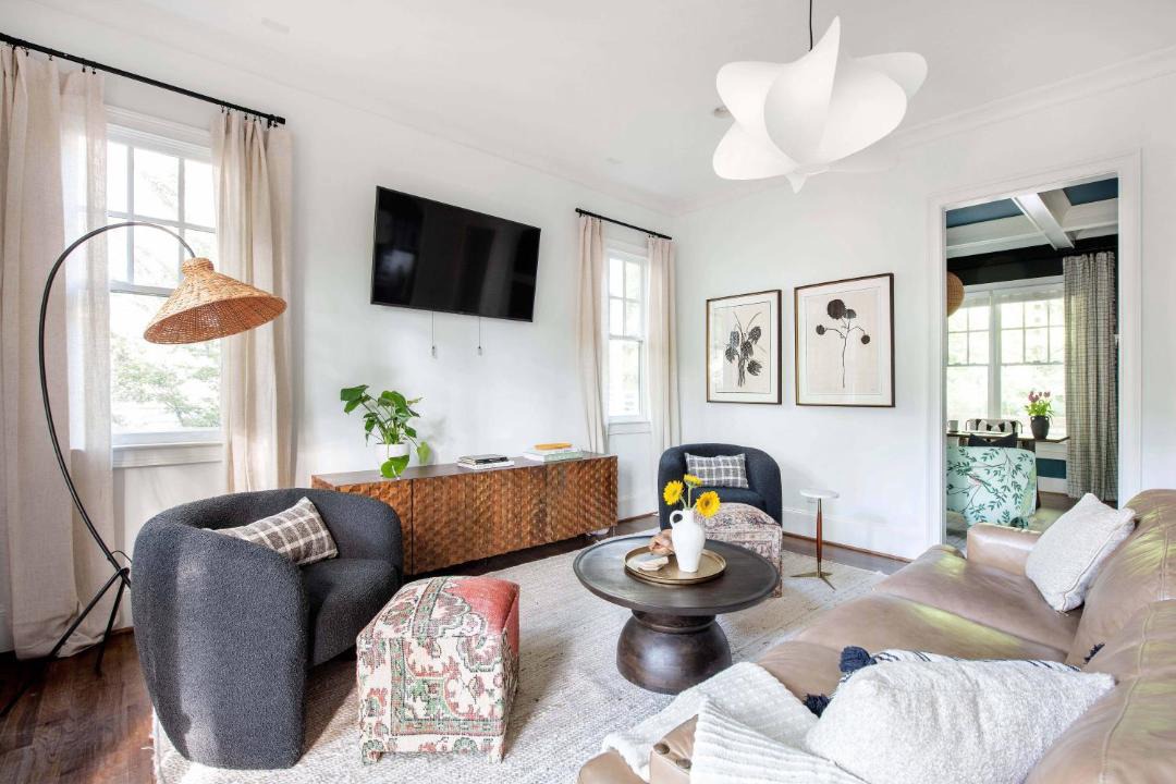 Photo of Livingroom in Inman Park
