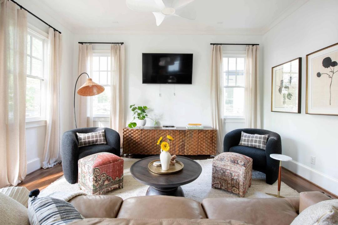 Photo of Livingroom in Inman Park