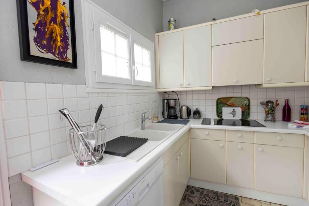 Photo of Kitchen in Montigny-le-Gannelon