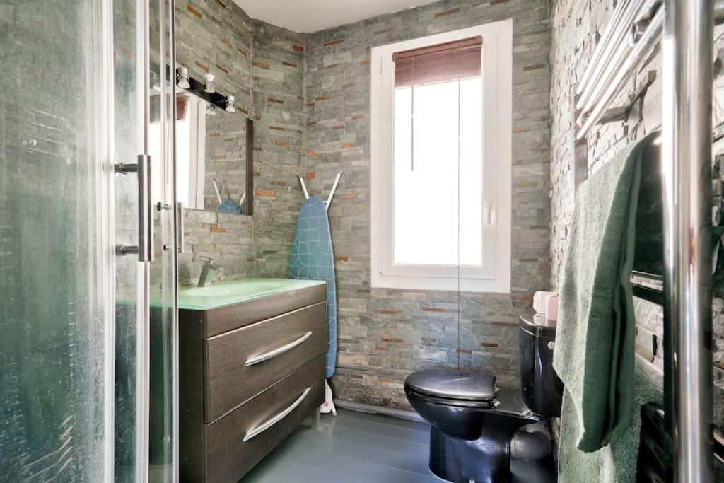 Photo of Bathroom in Centre Ville