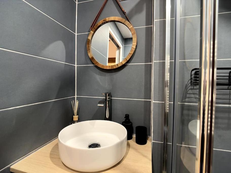 Photo of Bathroom in Elbeuf